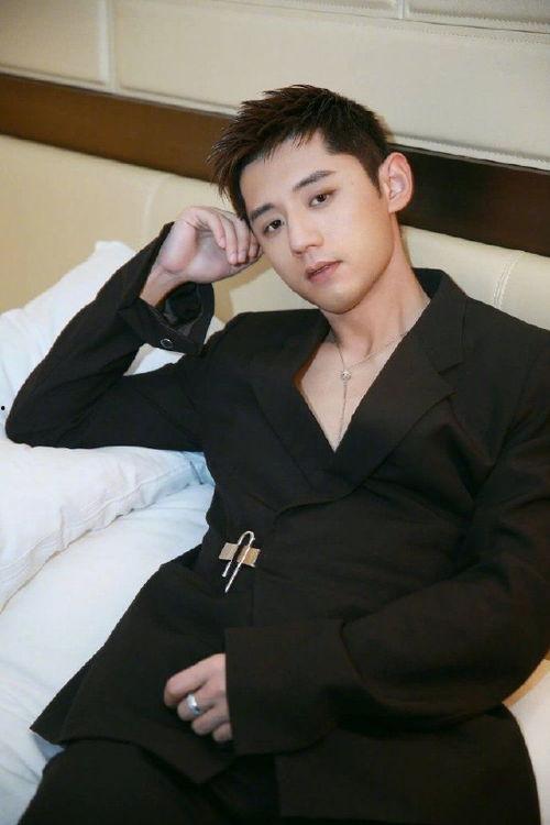 张继科早期爆料视频,揭秘乒乓球界不为人知的幕后故事 第2张 张继科早期爆料视频,揭秘乒乓球界不为人知的幕后故事 第2张